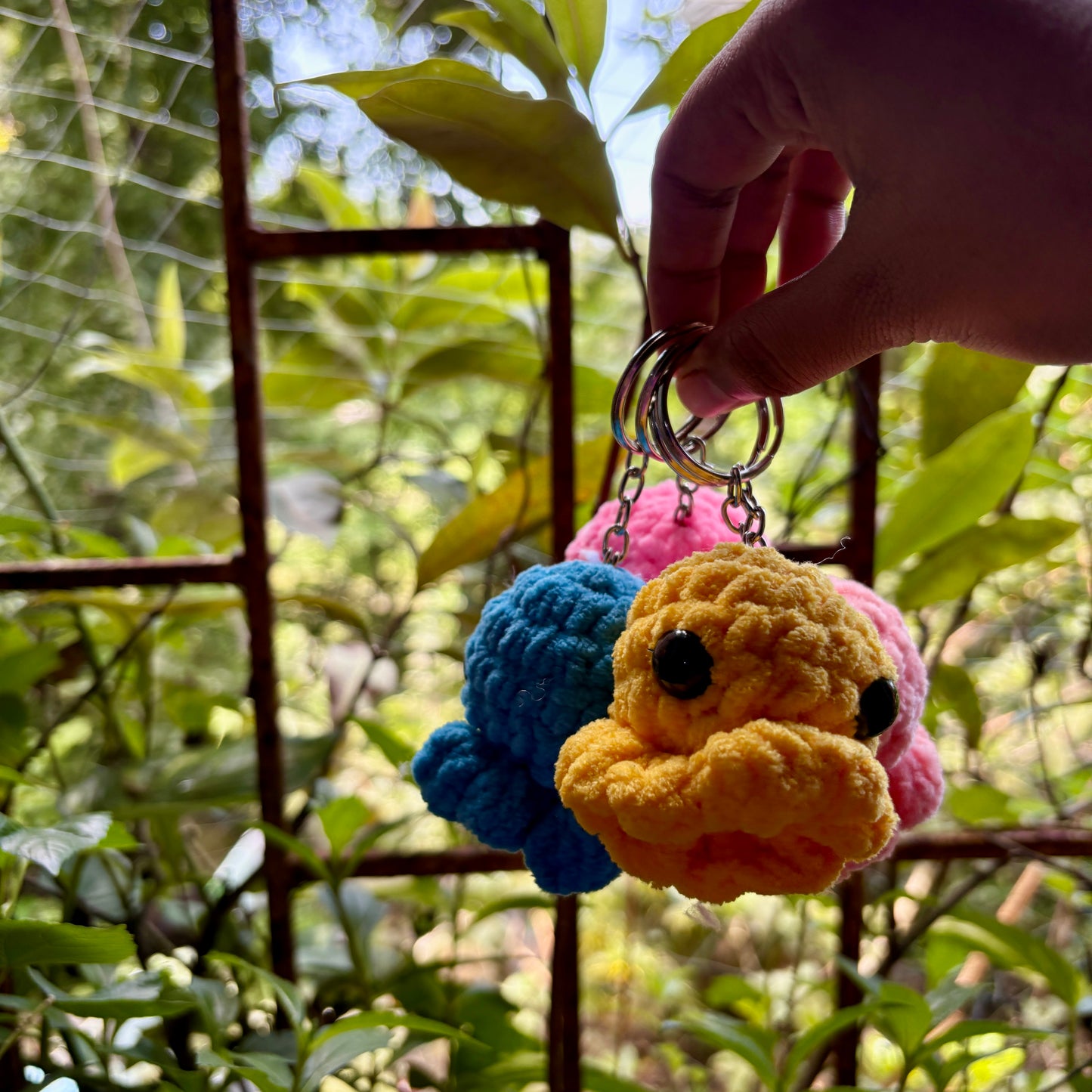 Plush Yarn Mystery Octopus Keychain ๐