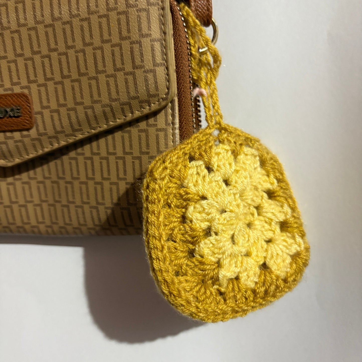 Square trinket pouch