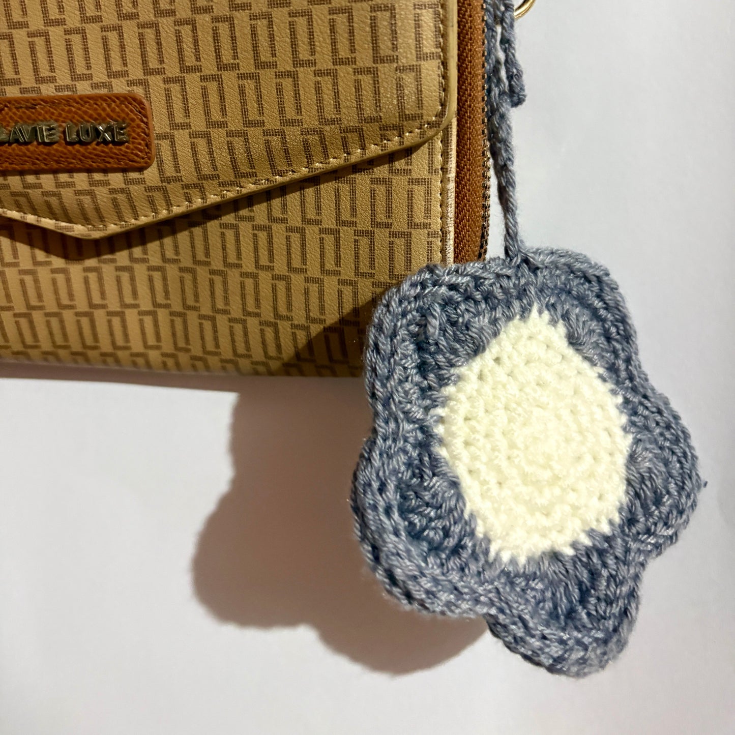 Flower trinket pouch