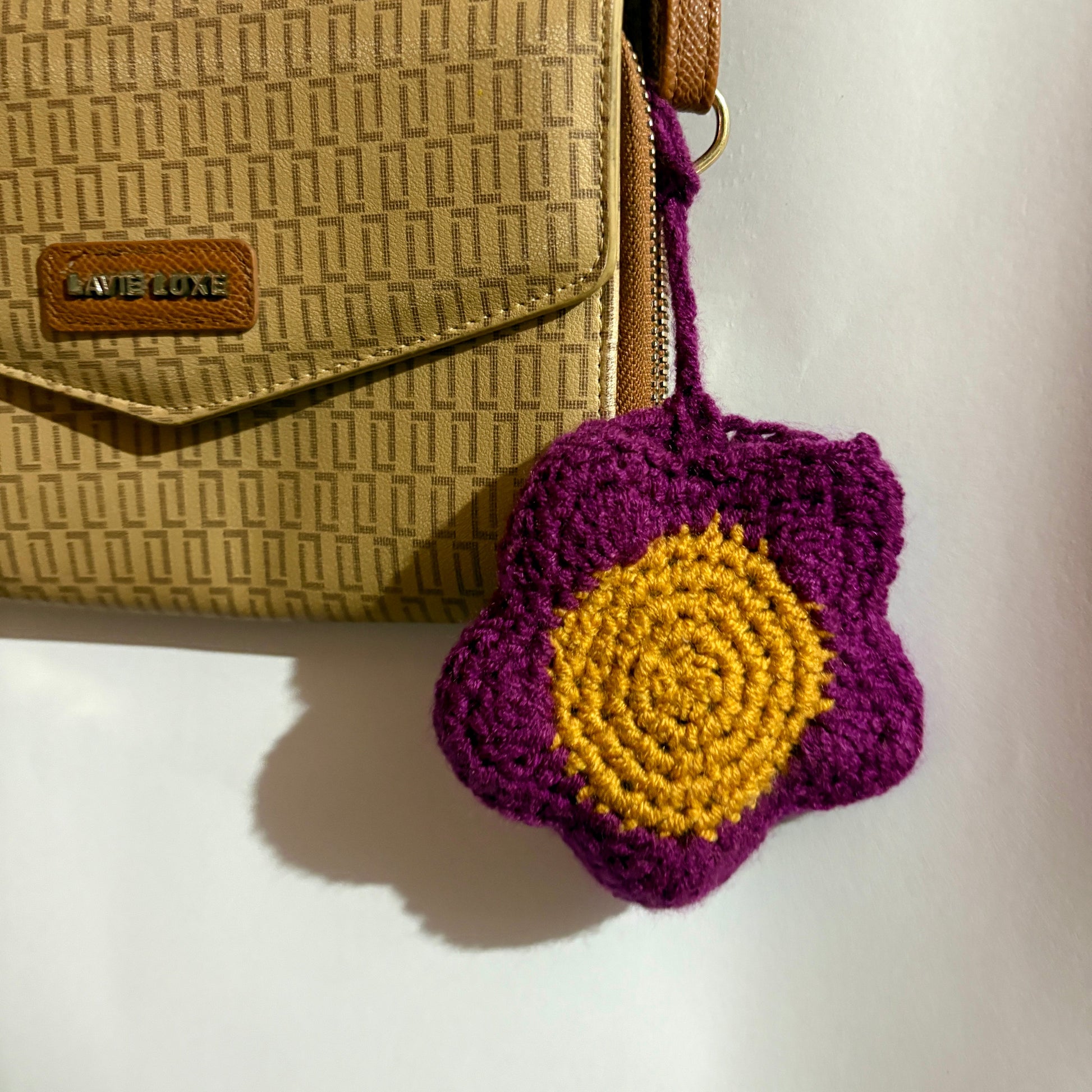 Flower trinket pouch