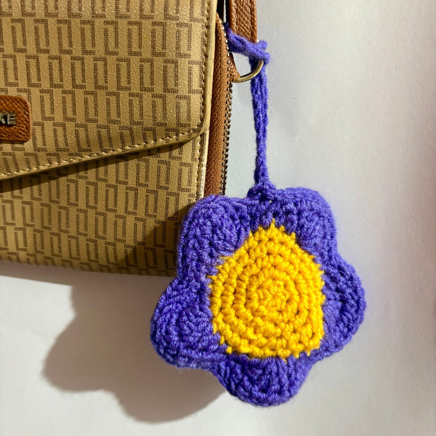 Flower trinket pouch
